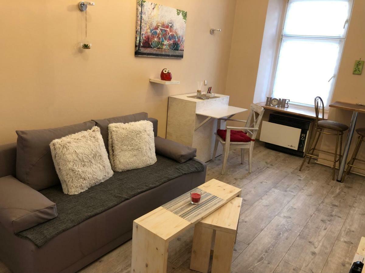 Studio Flat Grunwaldzka Up To 2Persons+1 Wrocław Kültér fotó